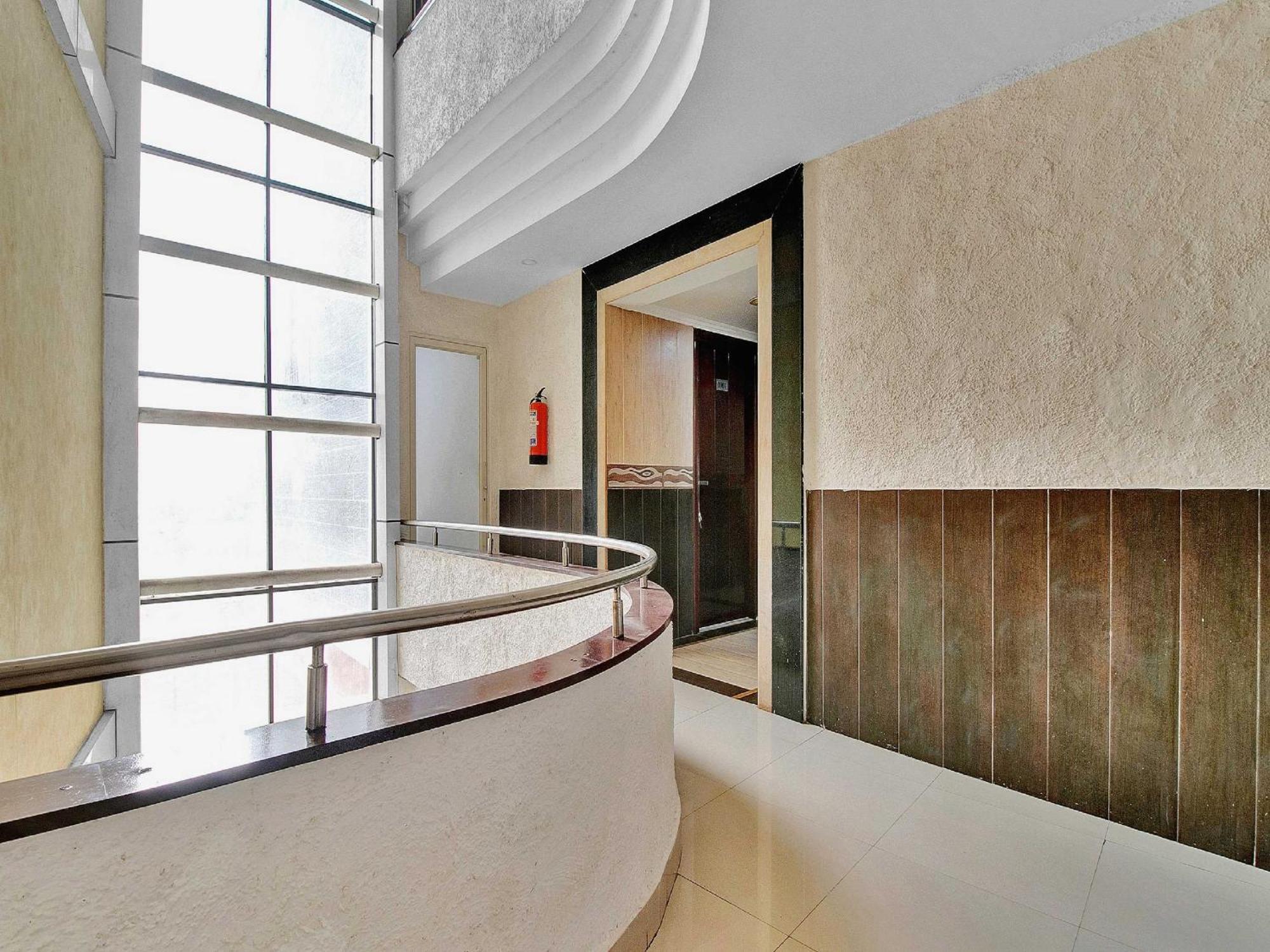 Hotel O Aec Residency Mararikulam Dış mekan fotoğraf