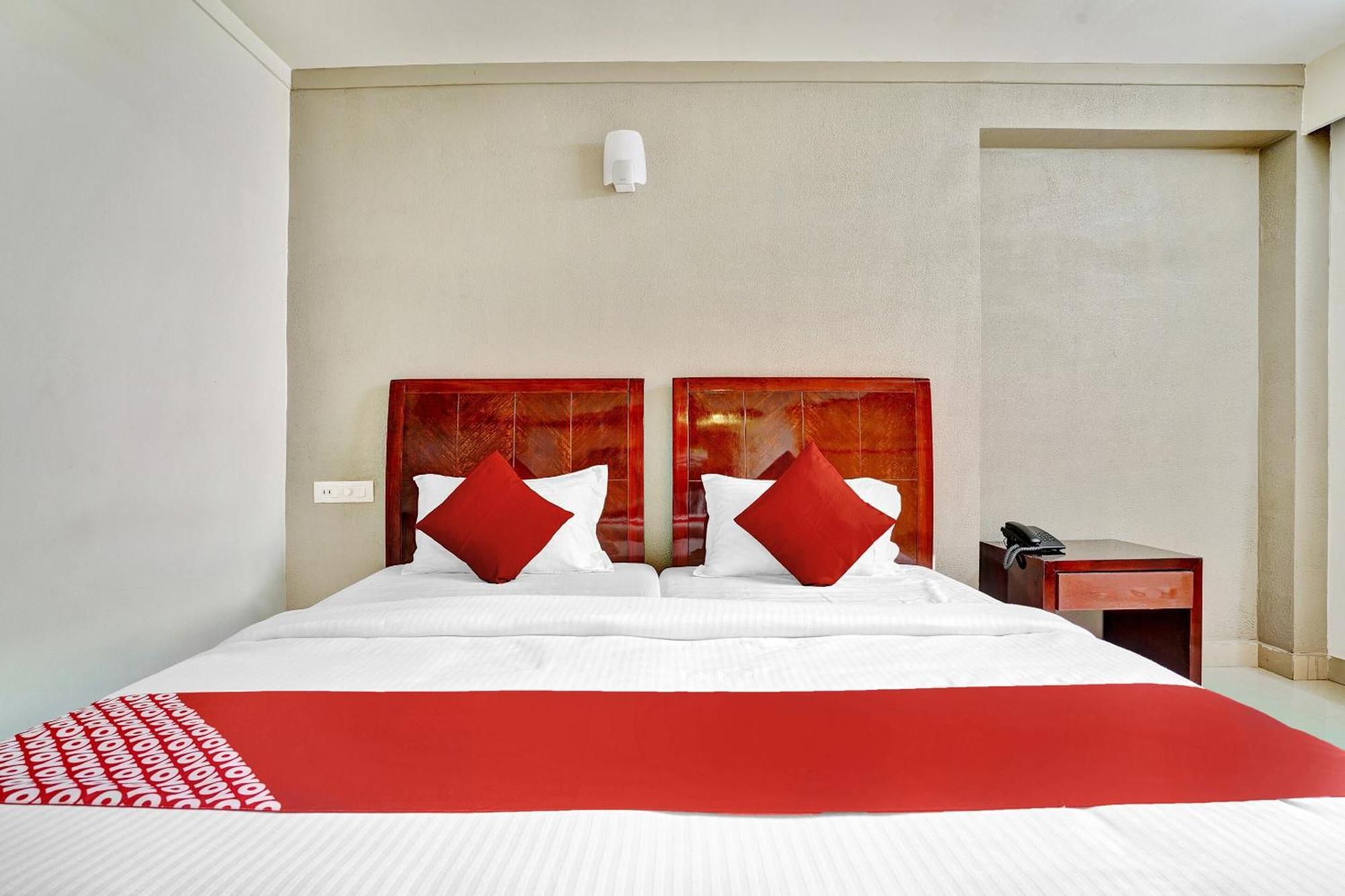Hotel O Aec Residency Mararikulam Dış mekan fotoğraf