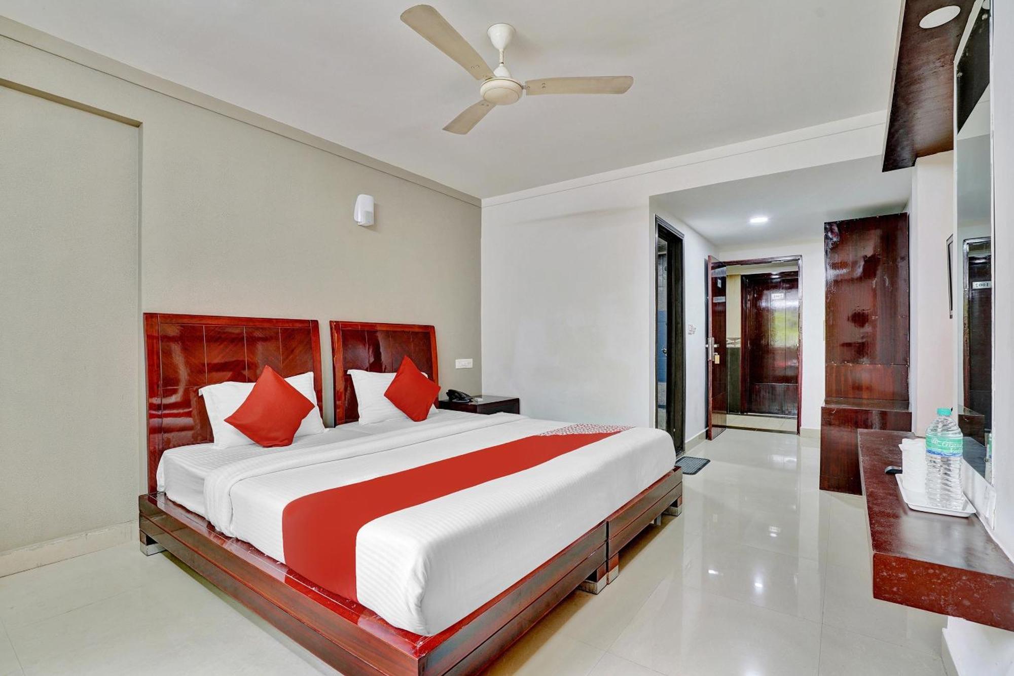 Hotel O Aec Residency Mararikulam Dış mekan fotoğraf